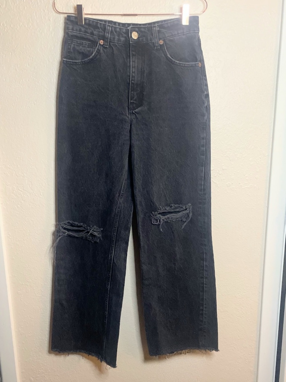 Zara Black Distressed Wide Leg Jeans Y2K Grunge Model Off Duty